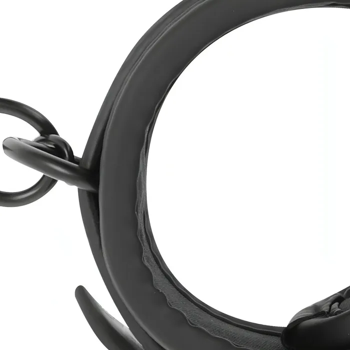 Polsiere con doppia imbottitura con catena in metallo nero - Realizzate in pelle vegana | Fetish Submissive Female Sex Toys